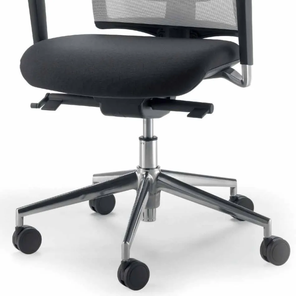 Mina semidirektionelle og operative læderstole lavet i Italien Viadurini