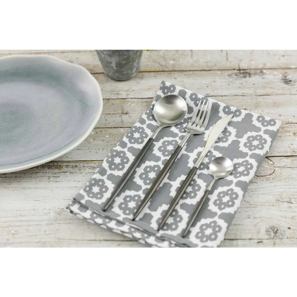 Bestik bestik i sort stål moderne design 24 stk - Calamo Viadurini