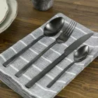 Komplet bestiksæt i sort stål eller kobber Design 24 dele - Fayette Viadurini