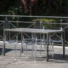 Sæt med 4 udendørs og indendørs stole i polypropylen i forskellige farver - bygget Viadurini