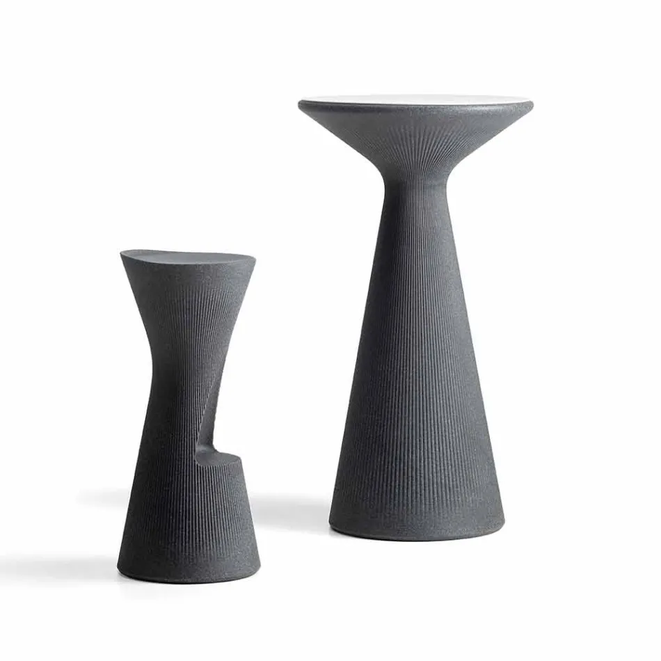 Høj havestol i farvet polyethylen Fremstillet i Italien - Desmond Viadurini