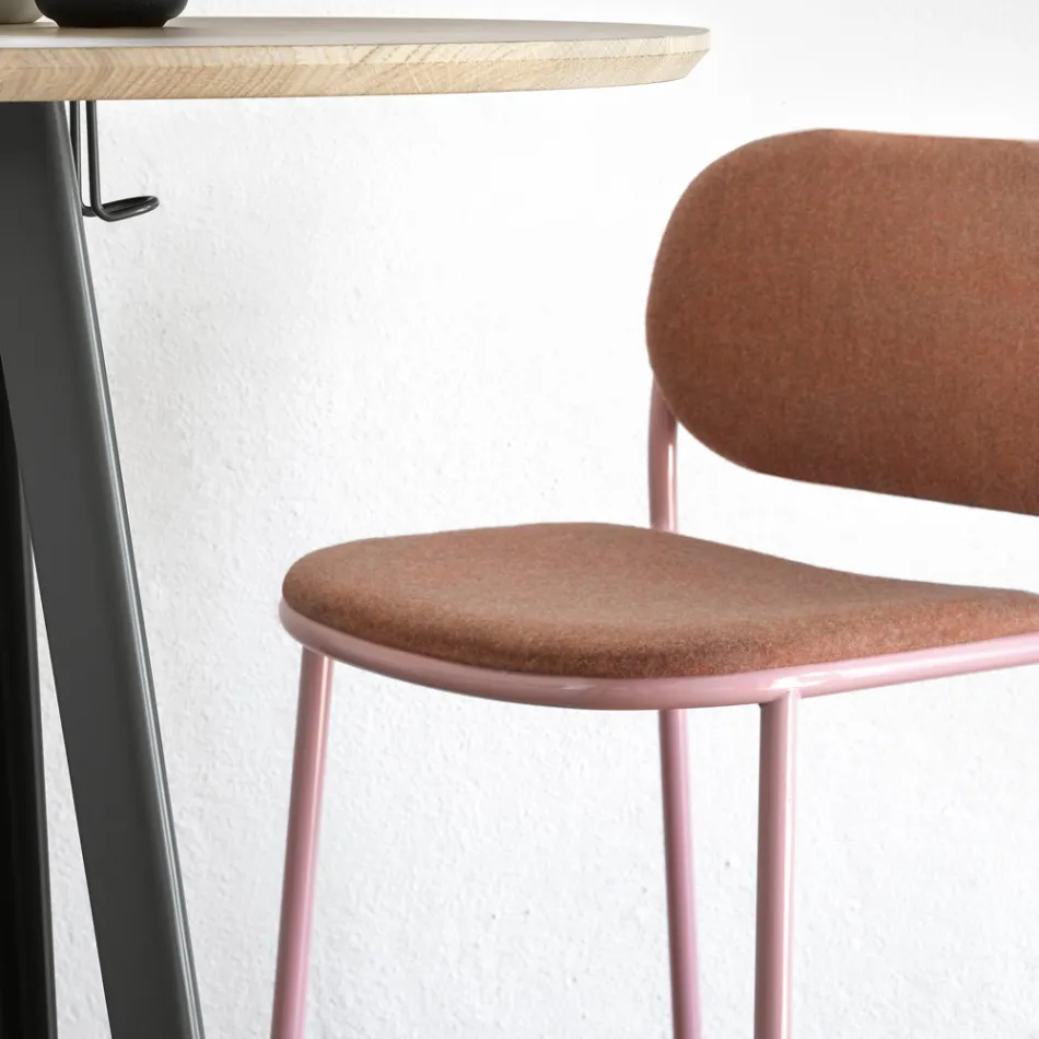 Køkkentaburet i stof og metal Fremstillet i Italien 2 stk - Sangria Viadurini