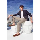 Udendørs afføring i form af et ansigt i et moderne design af Adan af Vondom Viadurini