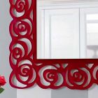 Stort moderne væg spejl i rødt pleksiglas - Rosalinda Viadurini