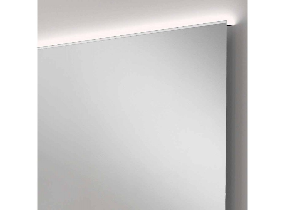 Badeværelse spejl med moderne design LED lys med matteret kanter Veva Viadurini