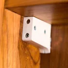 Opbevaringsspejl i teaktræ med hylder og indvendige skuffer - Ralio Viadurini