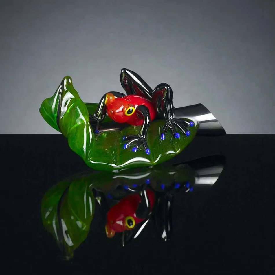 Dekorativ figur i form af en frø på glasblad fremstillet i Italien - blad Viadurini