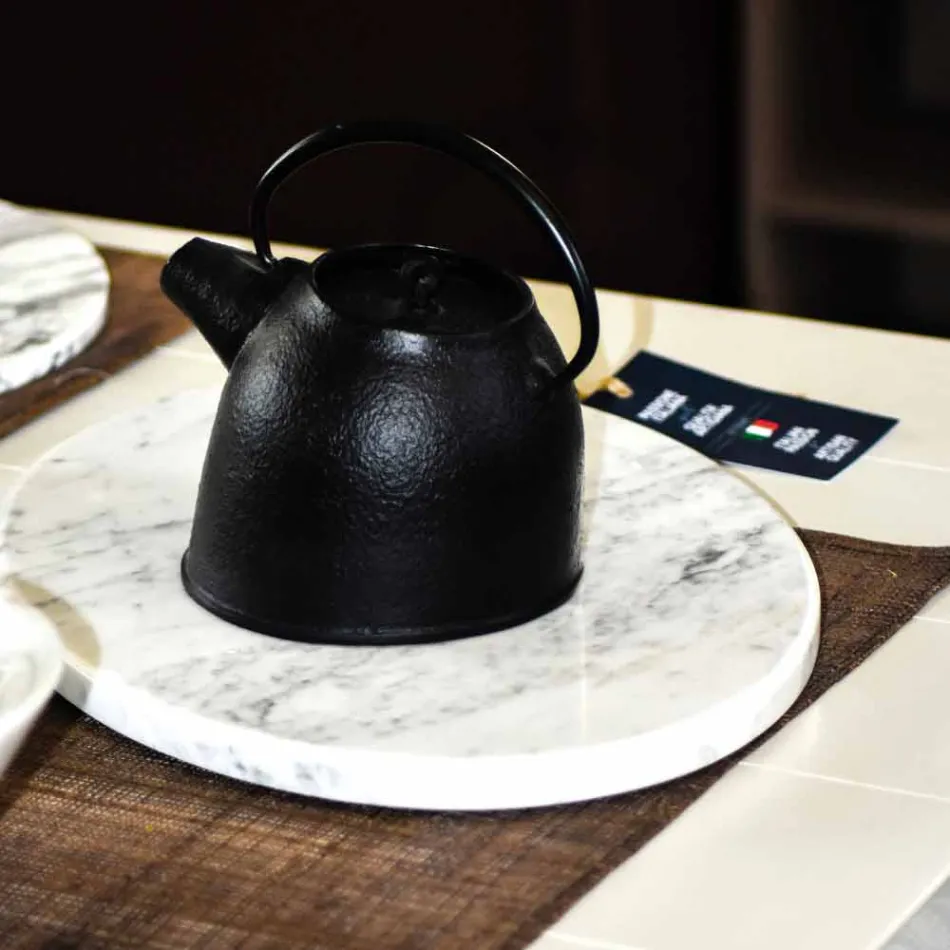 Moderne ovalt skærebræt i hvid Carrara marmor fremstillet i Italien - Masha Viadurini