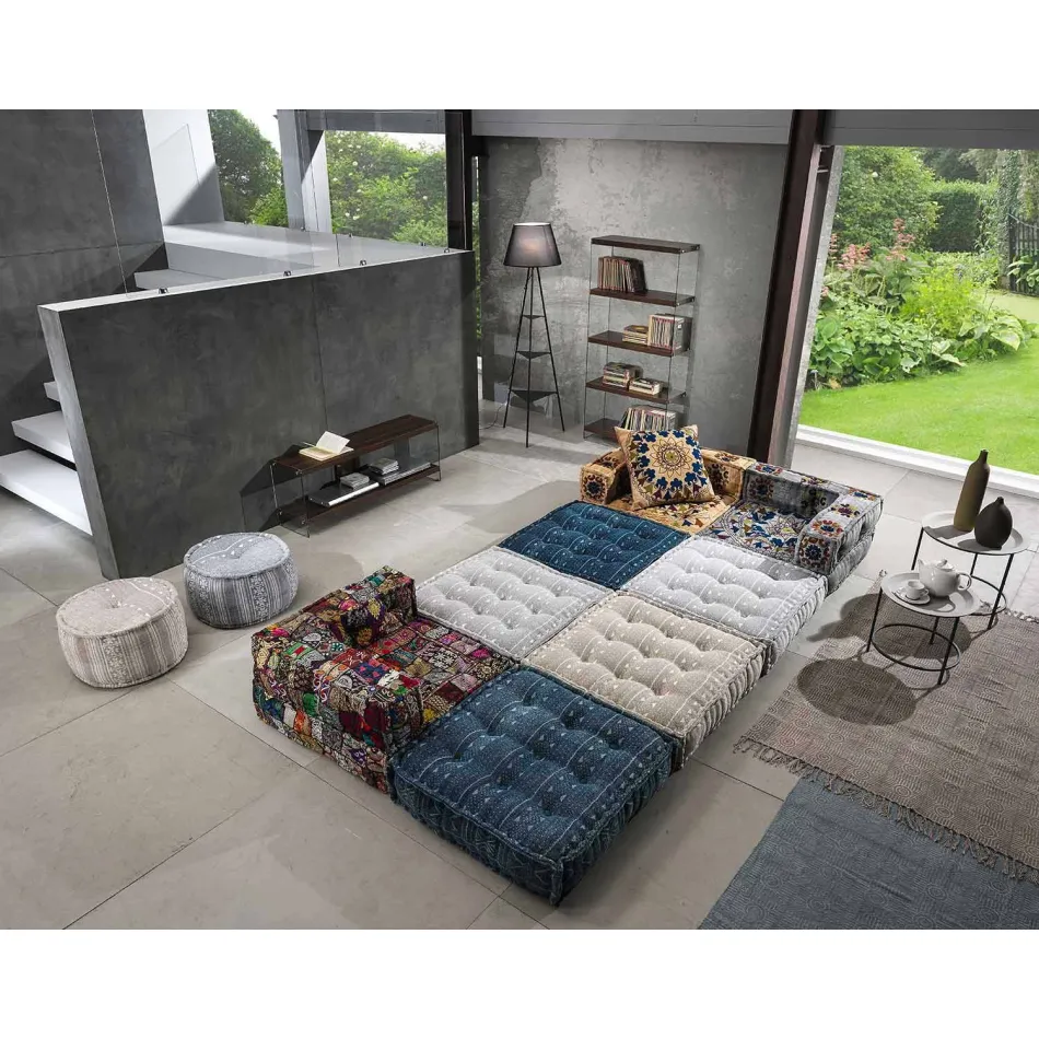 Etnisk farvet rektangulær stofbeklædning med kvaster - Fibraù Viadurini