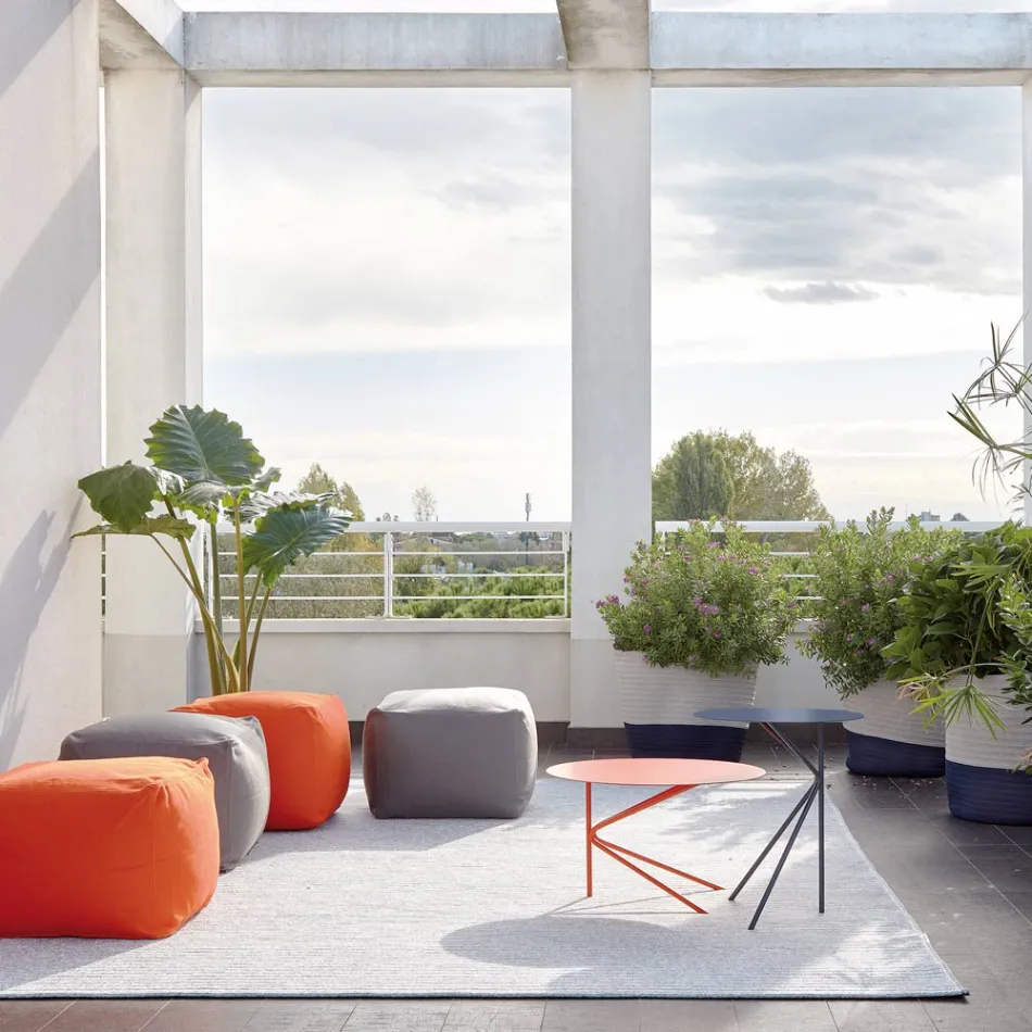 Højkvalitets farvet metal sofabord lavet i Italien - Olesya Viadurini