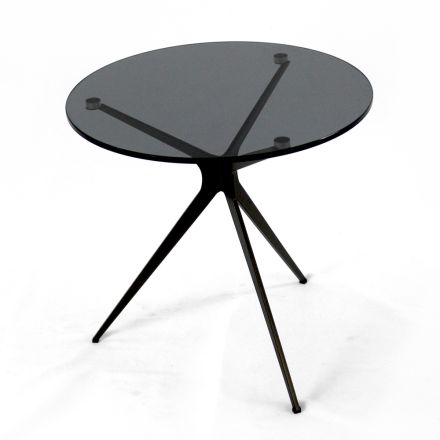 Sofabord med rund glasplade og 3 ben lavet i Italien - Siste Viadurini