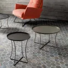 Metal sofabord med beholderbakke fremstillet i Italien - Numbo Viadurini