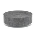 Moderne rundt sofabord i fossil sten - Vermont