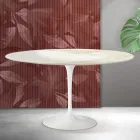 Saarinen Tulip ovalt sofabord H 41 cm i Florim Calacatta guld mat keramik - skarlagenrød Viadurini