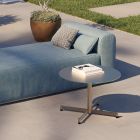 Rundt udendørs sofabord med stålbund lavet i Italien - Armony Viadurini