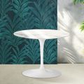 Saarinen Tulip rundt sofabord H 41 cm i blank Statuario Florim keramik - skarlagenrød
