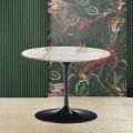 Tulip Saarinen H 41 sofabord med rund plade i Calacatta guldmarmor - Scarlet