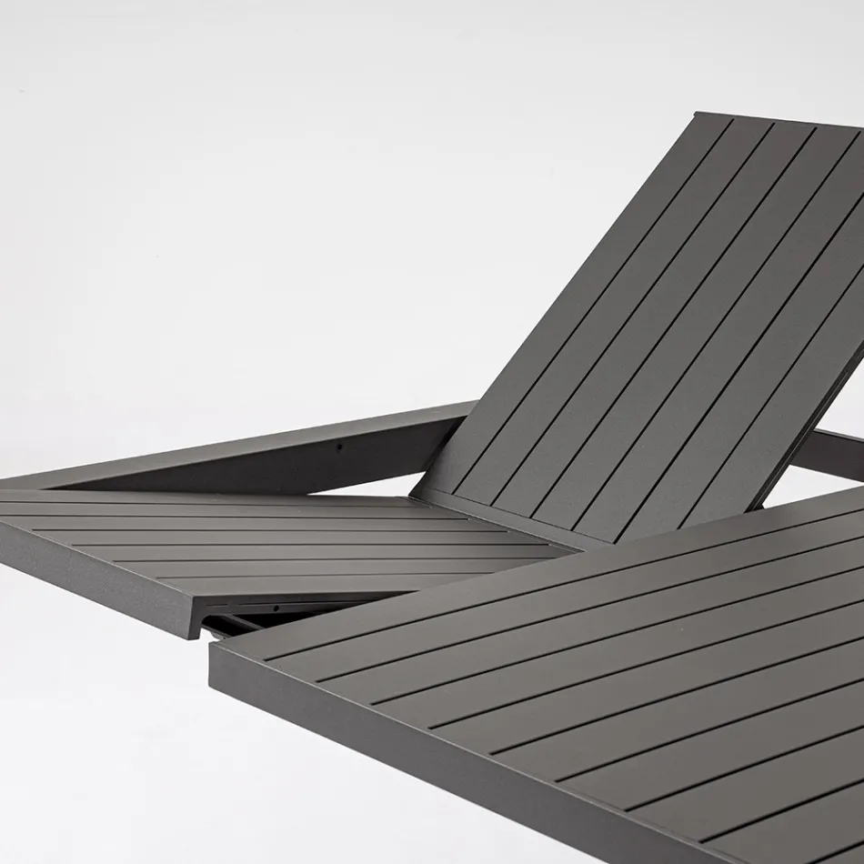 Udtrækbart bord til 149 cm i pulverlakeret aluminium - Behøves Viadurini