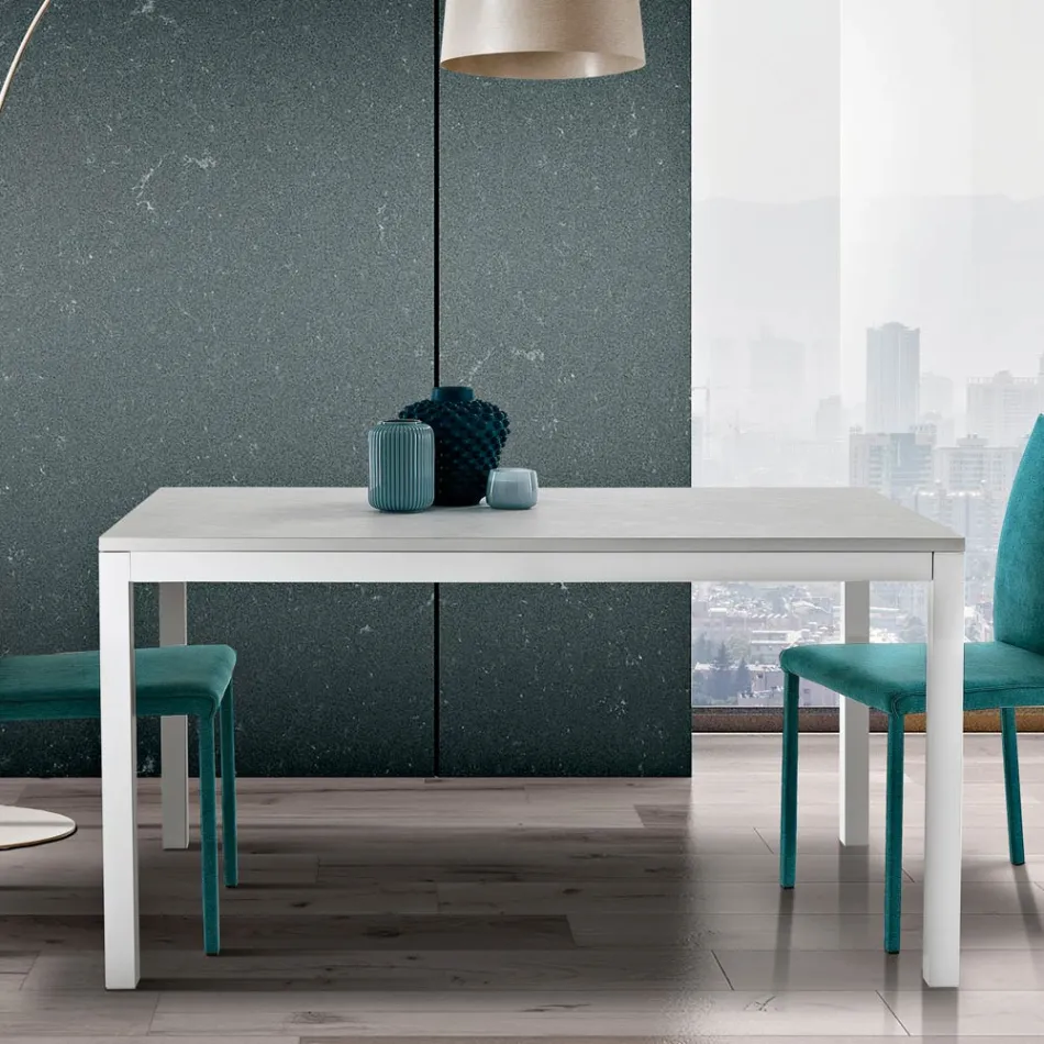 Udtrækkeligt bord med hvide metalben og melaminplade - Shaila Viadurini