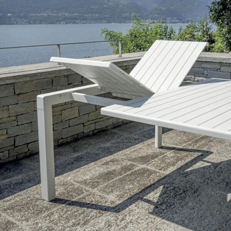 Udtræksbord med glidende ben og lamelplade i aluminium - Supernova Viadurini