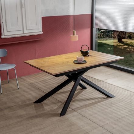 Udtrækkeligt bord op til 190 cm i metal og melamin plade - Lavendel Viadurini