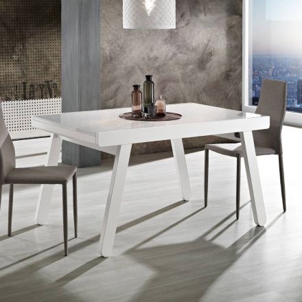 Udtrækkeligt bord op til 240 cm i lakeret træ Made in Italy - Adrienne Viadurini
