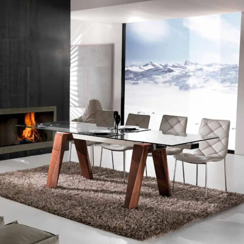 Udtrækkeligt bord i massivt træ og hærdet glas i Tchad Viadurini