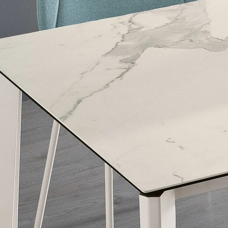 Udtrækkeligt bord i glaskeramik og metalbund i forskellige finish - Ariel Viadurini