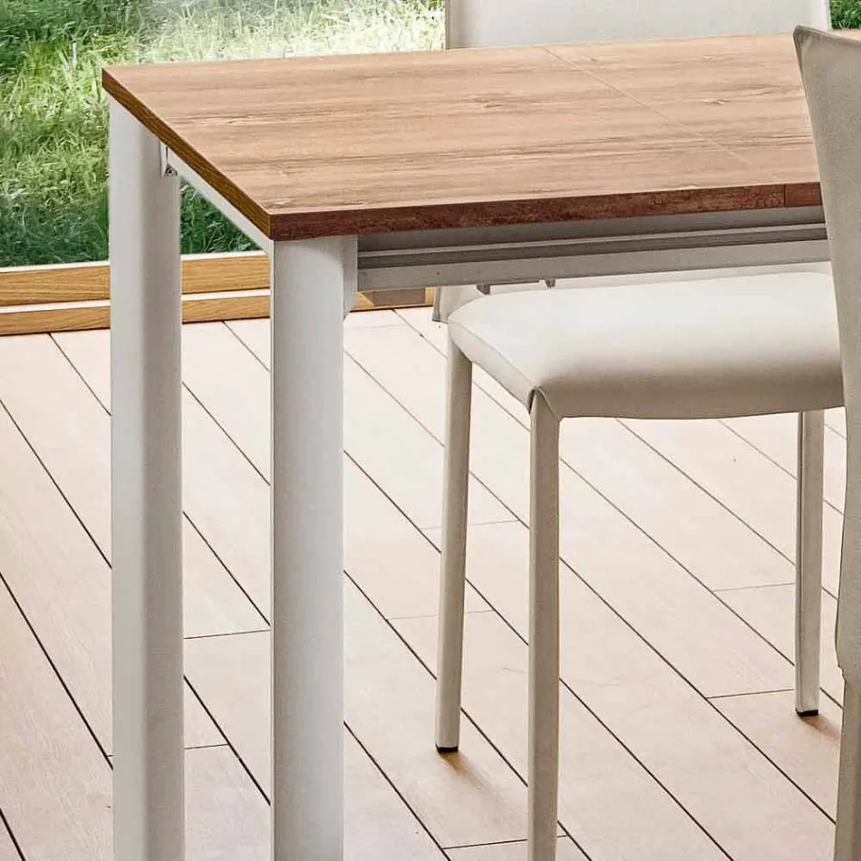 Udtrækkeligt køkkenbord Op til 240 cm Træeffekt Fremstillet i Italien - maltesisk Viadurini