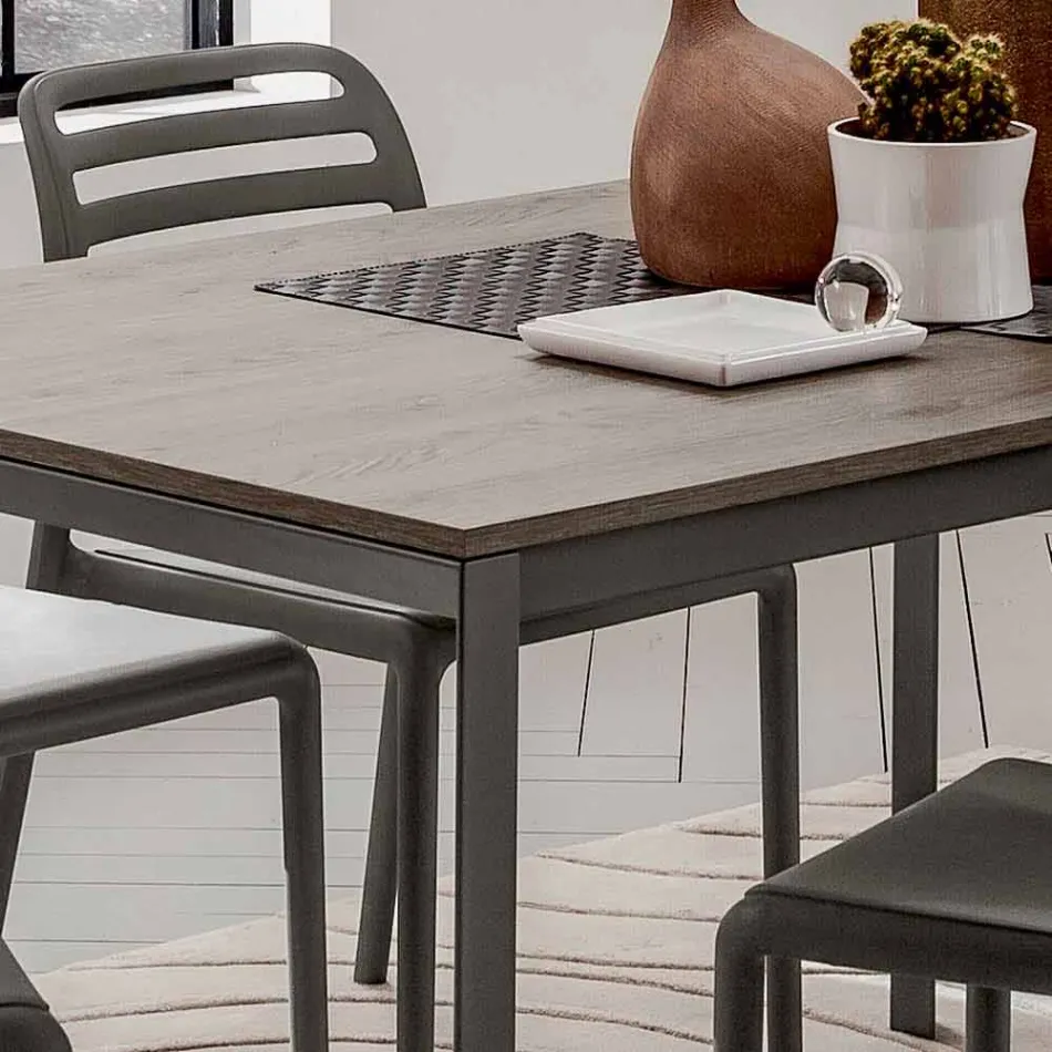 Køkkenbord med melaminplade og metalbund fremstillet i Italien - Spilla Viadurini