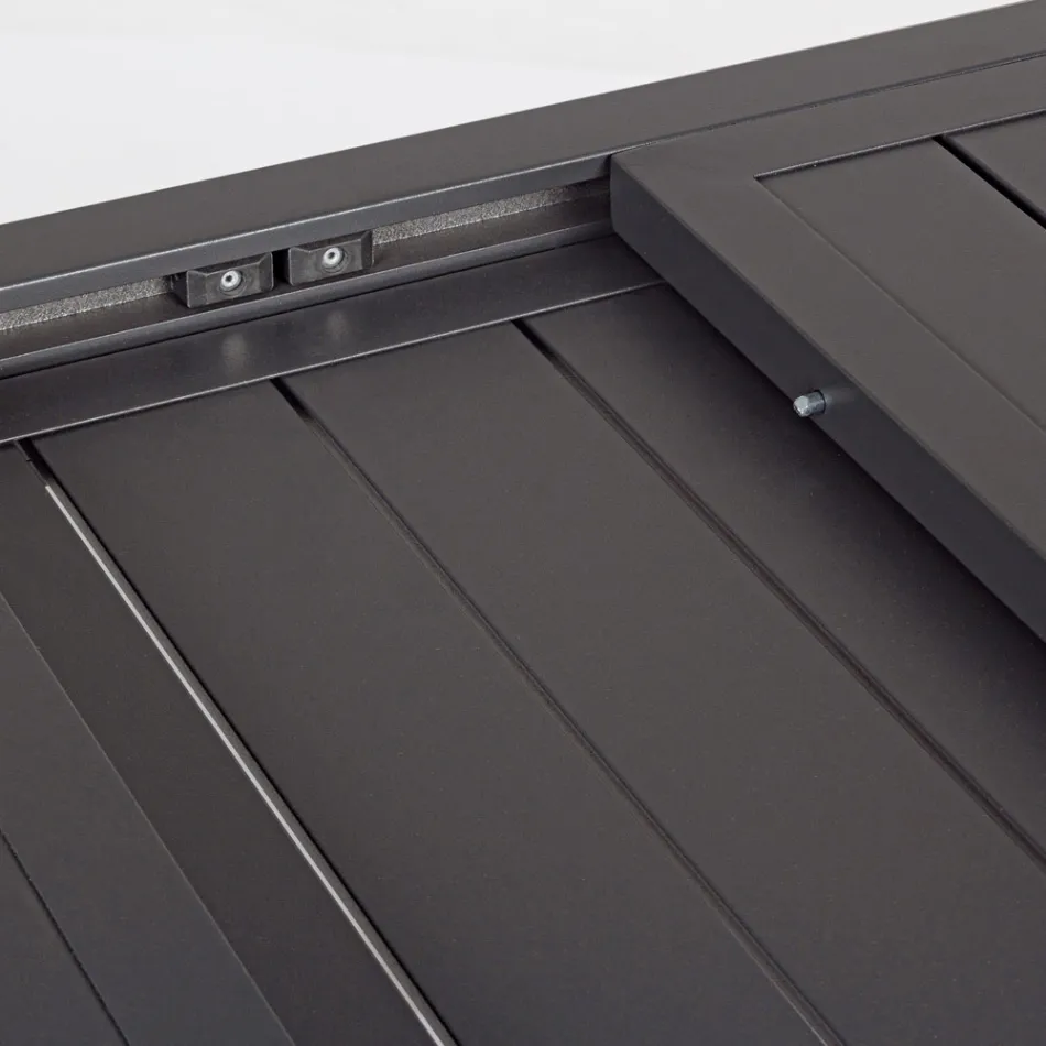 Udtrækkeligt havebord op til 240 cm i hvid eller taupe aluminium - Franz Viadurini