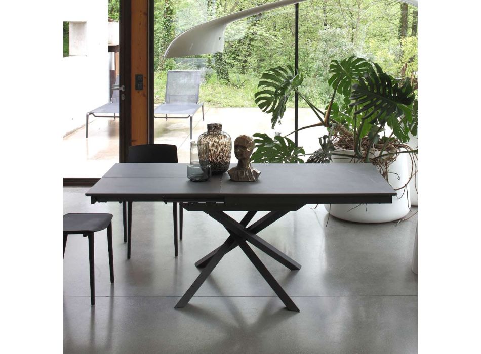 Udtrækkeligt spisebord med metalstruktur fremstillet i Italien - elastisk Viadurini