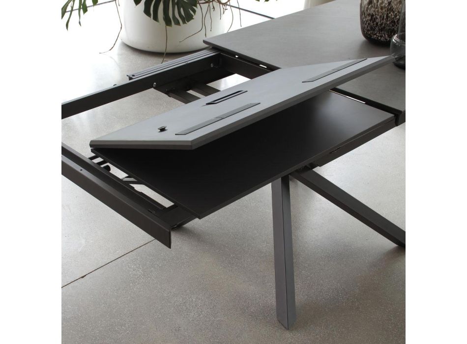 Udtrækkeligt spisebord med metalstruktur lavet i Italien - elastisk Viadurini