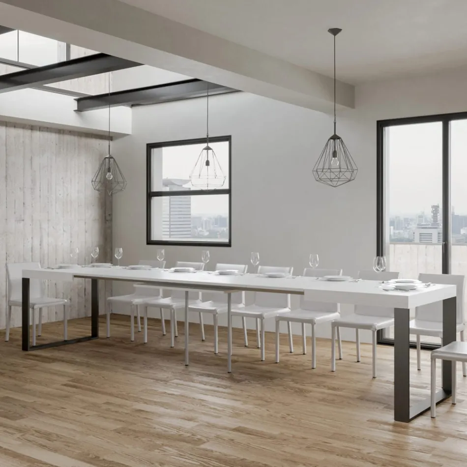 Udtrækkeligt spisebord i melamintræ og jern Lavet i Italien - Badesi Viadurini