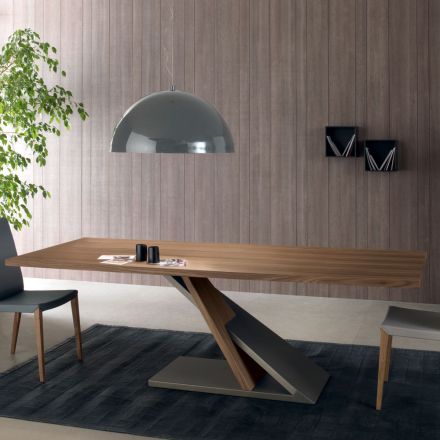 Design spisebord i metalplade i Canaletto valnød - Zorato Wood Viadurini