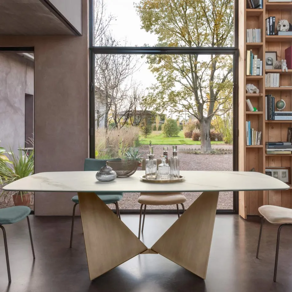 Spisebord i 3 mm keramik og metal understel Made in Italy - Peony Viadurini