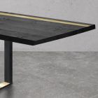 Spisebord i knudret eg og metalelementer lavet i Italien - Giusy Viadurini