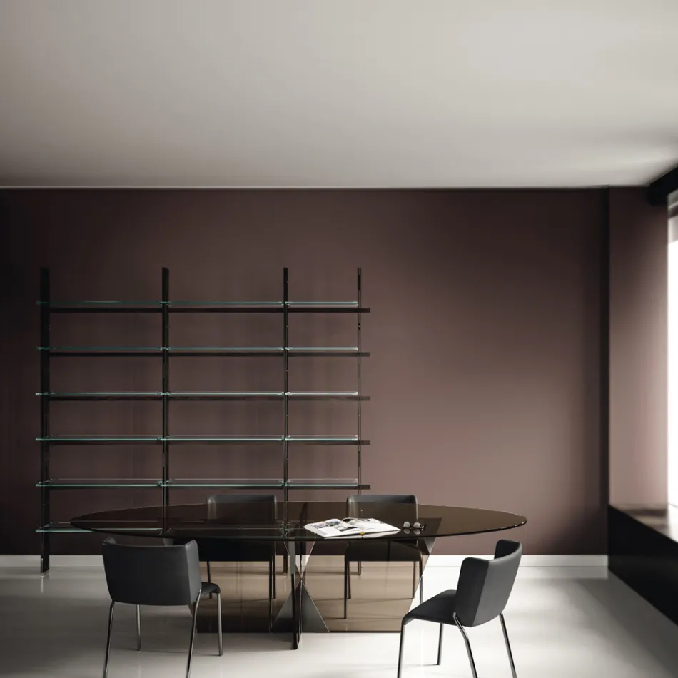 Ovalt spisebord med glasplade og bund Lavet i Italien - Tiseo Viadurini