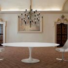 Ovalt spisebord i laminat og aluminium Fremstillet i Italien, ædle - dollars Viadurini
