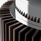 Rundt spisebord i røget glas med træbund lavet i Italien - Rondo Viadurini