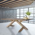 Spisebord i massivt egetræ fås med forskellige kanter lavet i Italien - Boromir