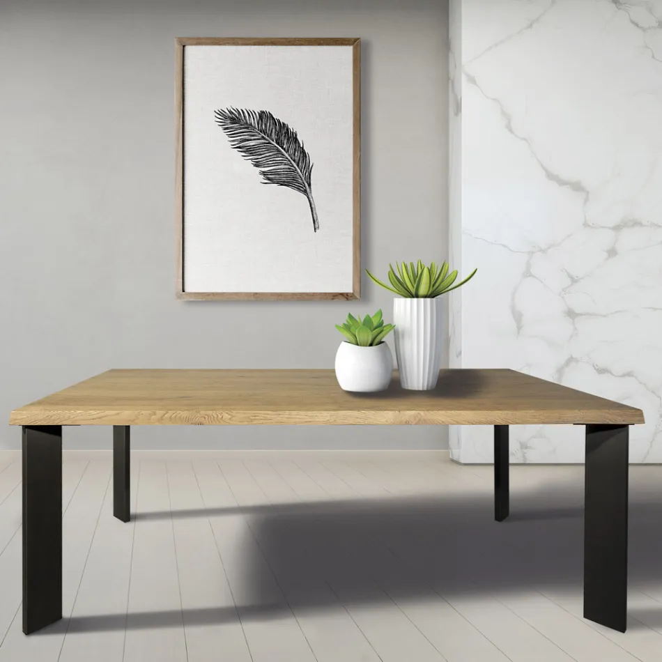 Bord i knudret Masellato eg og metalben lavet i Italien - Vicente Viadurini