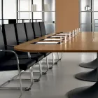 Mødebord i formet naturlig valnøddemelamin - Gaelle Viadurini