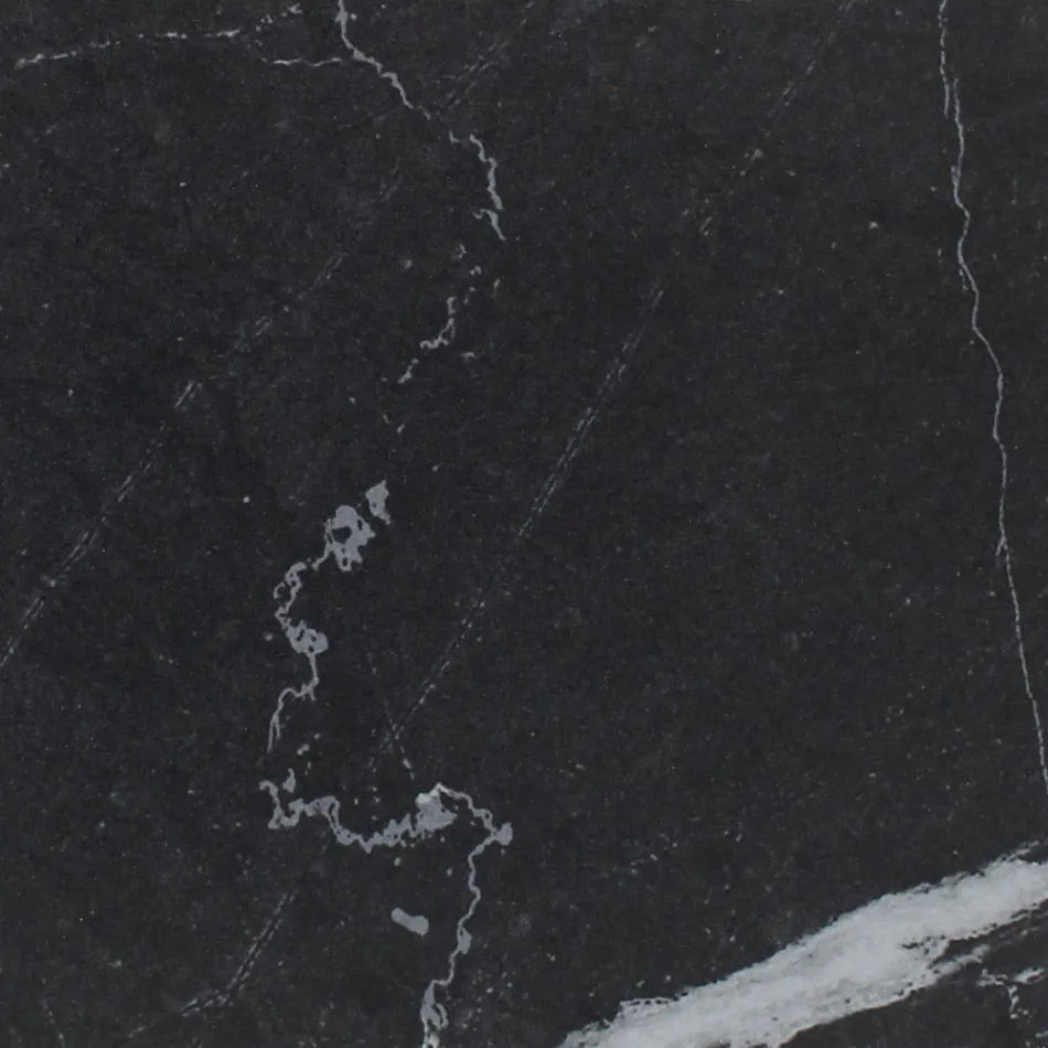 Rundt udendørsbord i sort Marquinia-keramik Lavet i Italien - Pegaso Viadurini