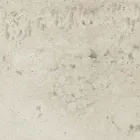 Rundt udendørsbord i lys travertinkeramik Lavet i Italien - Pegaso Viadurini