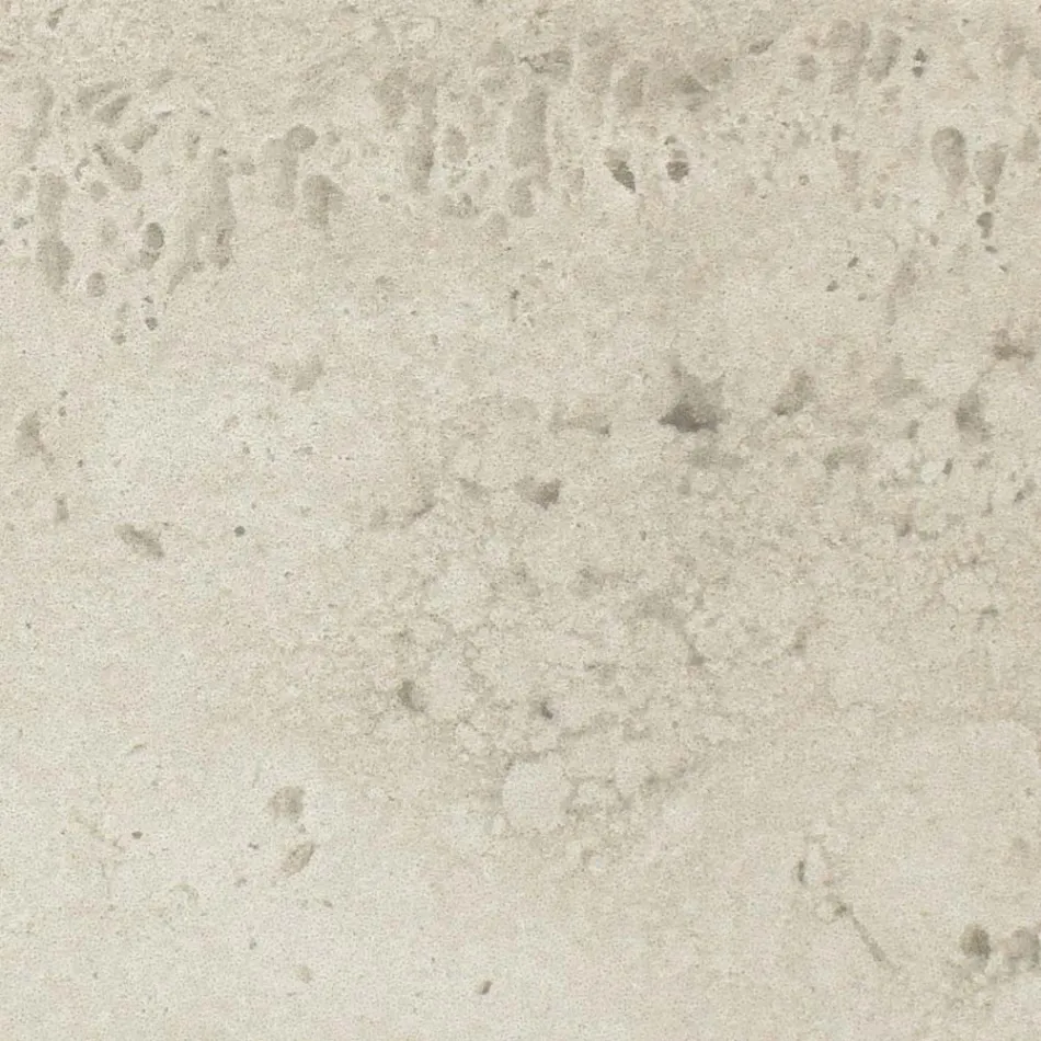 Rundt udendørsbord i lys travertinkeramik Lavet i Italien - Pegaso Viadurini