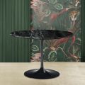 Eero Saarinen Tulip Table H 74 med grøn Alpi marmorplade fremstillet i Italien - Scarlet