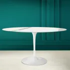 Tulip Table Eero Saarinen H 73 Oval i Statuario Ceramic Full Vein - Scarlet Viadurini