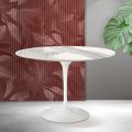 Tulip Saarinen bord H 74 cm i mat Florim Statuario keramik - Scarlet