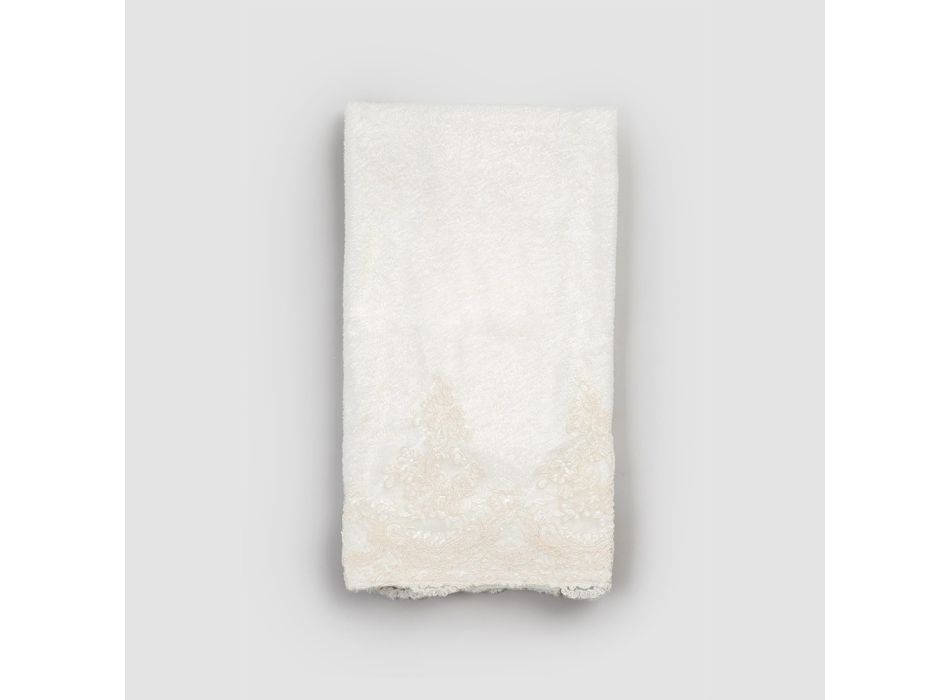 Badehåndklæde af bomuldsfrotté med hørblendedesign med blonder - Ginova